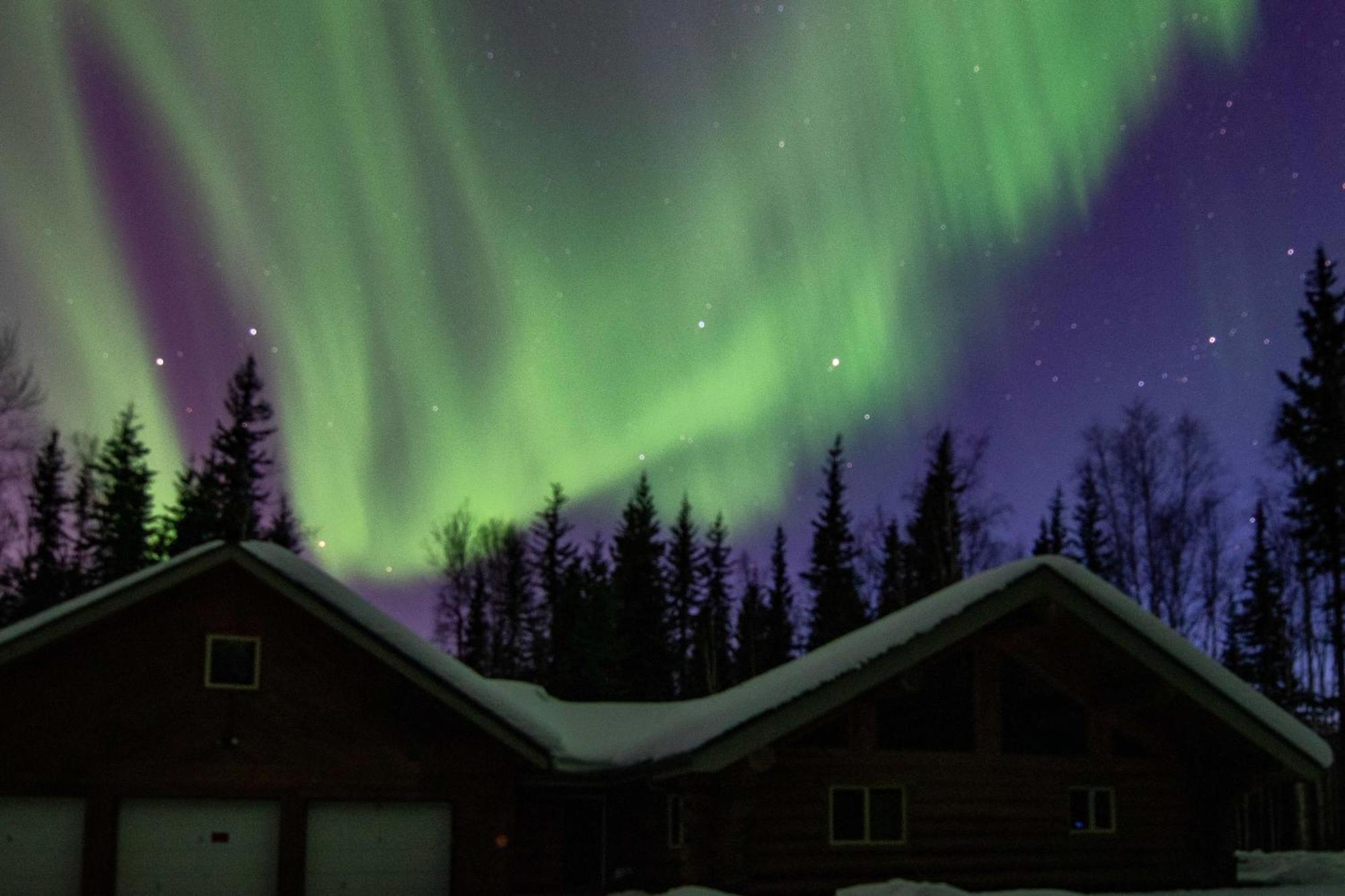 Riverside Log Cabin On-Site Aurora Viewing! North Pole Εξωτερικό φωτογραφία